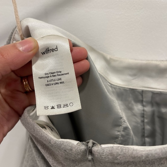 Super Cute Wool Grey Mini Skirt - Picture 7 of 9